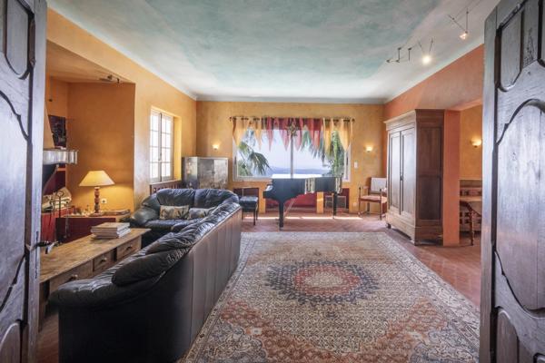 Villa d’artiste Art-Déco avec vue panoramique – Quartier Rothschild, Grasse