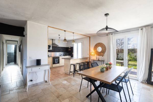 L'Isle-sur-la-Sorgue (84800) EN EXCLUSIVITE maison plain pied avec jardin et piscine