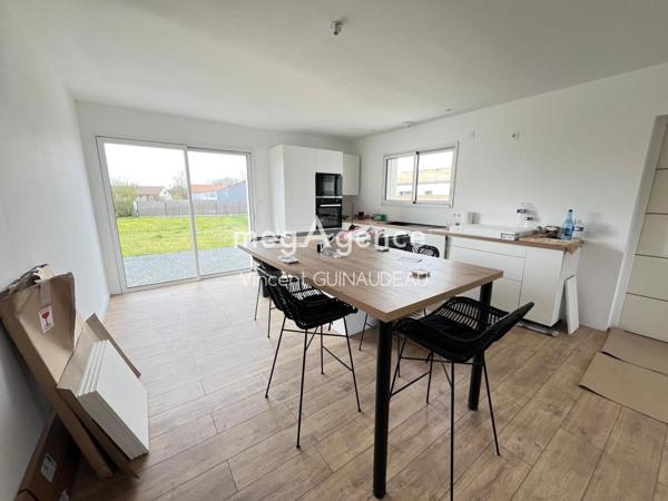 Maison à SAINT-AUBIN-DES-ORMEAUX, 85130 - 3 pièces 65m²