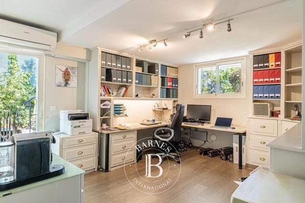 Valbonne, Maison 7 Chambres -  520 m² à vendre