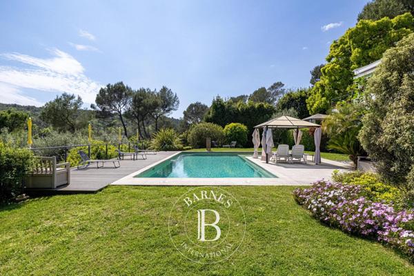Valbonne, Maison 7 Chambres -  520 m² à vendre
