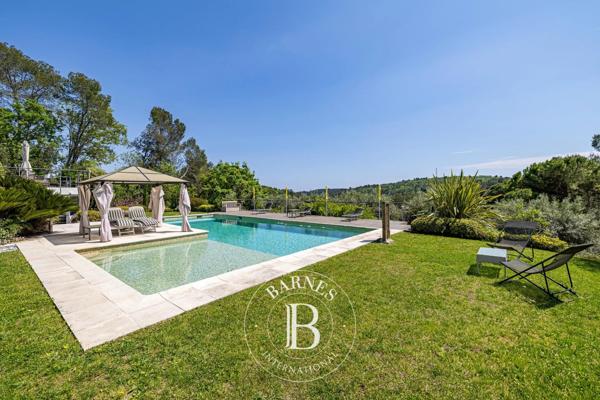 Valbonne, Maison 7 Chambres -  520 m² à vendre