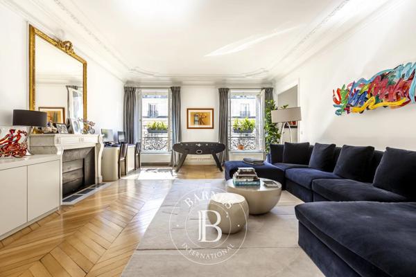 Paris 8ème, Appartement 3 Chambres -  161 m² à vendre