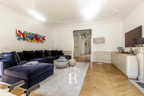 Paris 8ème, Appartement 3 Chambres -  161 m² à vendre