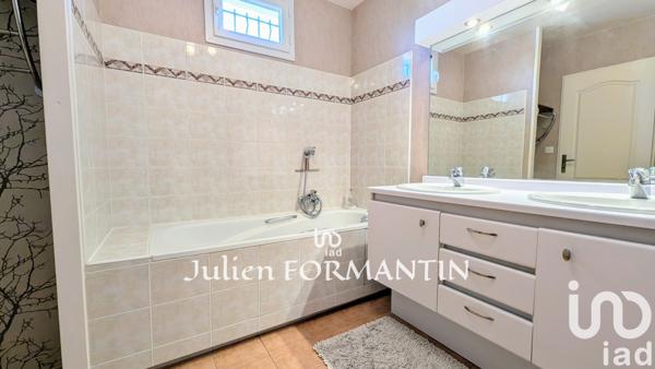 Maison à vendre 5 pièces 140 m² Chelles