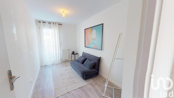 Appartement à vendre 3 pièces 61 m² Vert-Saint-Denis