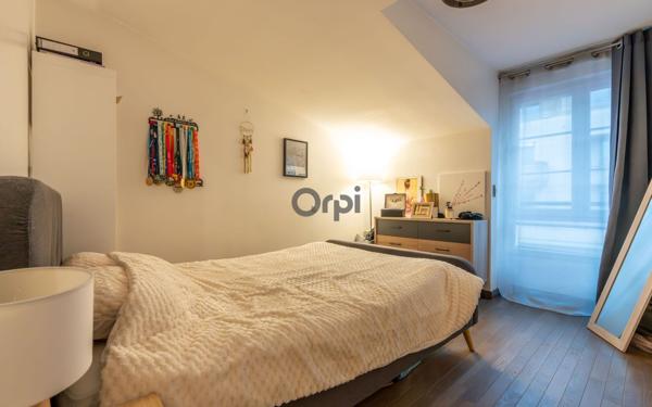 Appartement à vendre    4 pièces • 84,76 m2 Joinville-le-Pont