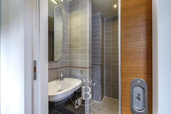 Divonne-les-Bains, Villa 5 Chambres -  246 m² à vendre