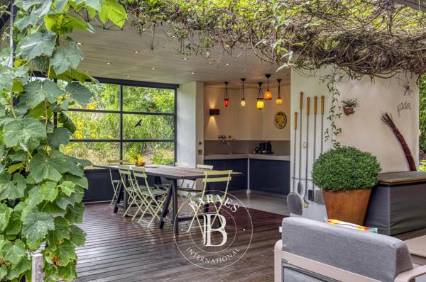Divonne-les-Bains, Villa 5 Chambres -  246 m² à vendre