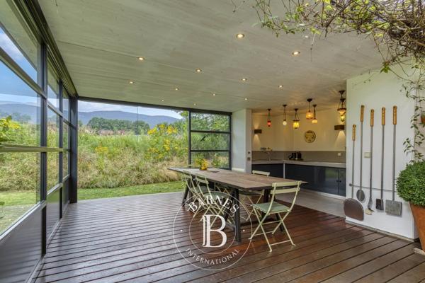 Divonne-les-Bains, Villa 5 Chambres -  246 m² à vendre