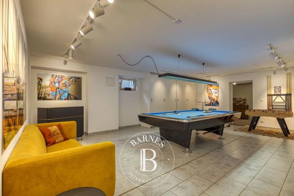 Divonne-les-Bains, Villa 5 Chambres -  246 m² à vendre