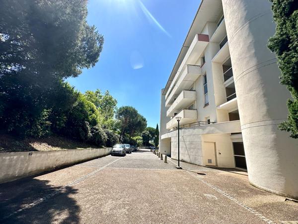 Appartement Seilh 2 pièce(s) 42 m2 Golf de Seilh