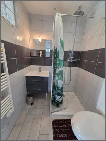 Maison à POMMERIT-JAUDY, 22450 - 6 pièces 105m²