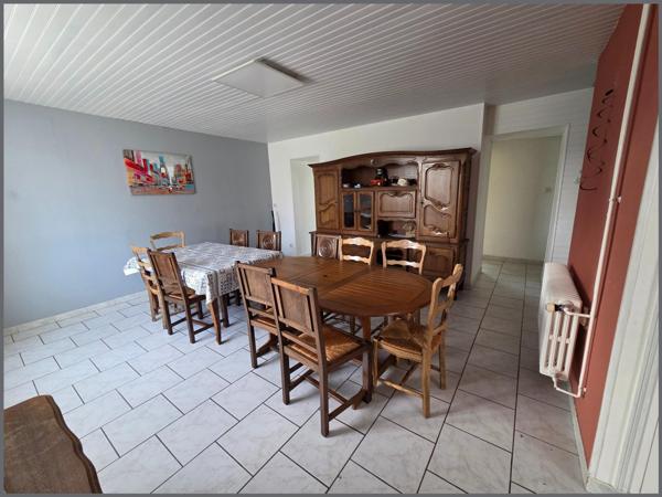 Maison à POMMERIT-JAUDY, 22450 - 6 pièces 105m²