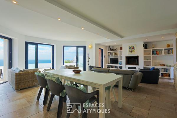 Villa les pieds dans l’eau