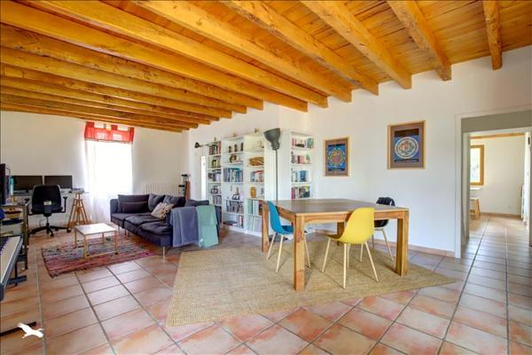 Maison à vendre |  Fiac |  5 pièces | 153 m²