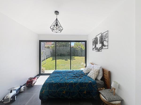 Saclay (91400) Lumière, calme et espace