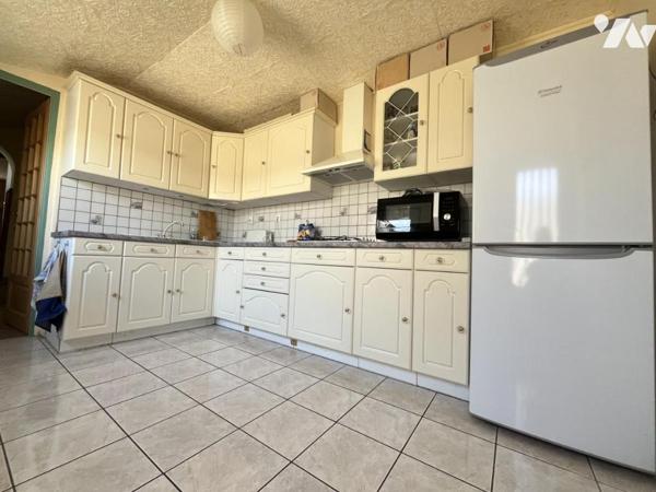 MAISON AVEC 2 CHAMBRES