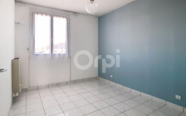 Appartement à vendre    3 pièces • 64,87 m2 Terrasson-Lavilledieu