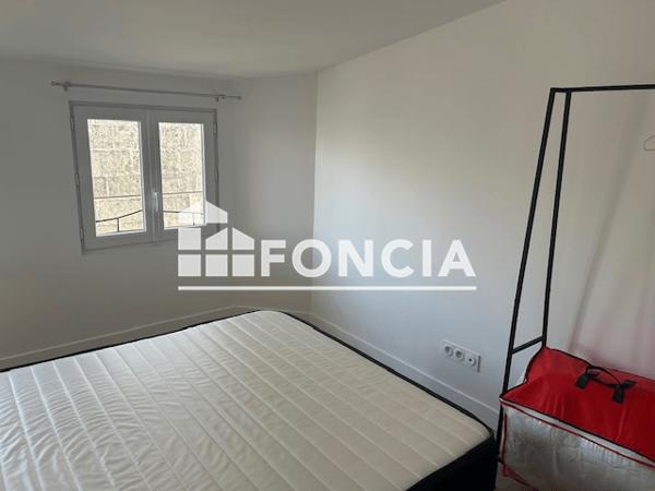 Location Maison 5 pièces 84.21 m² - 15 AVENUE DES MARTYRS DE LA RÉSISTANCE Niort 79000