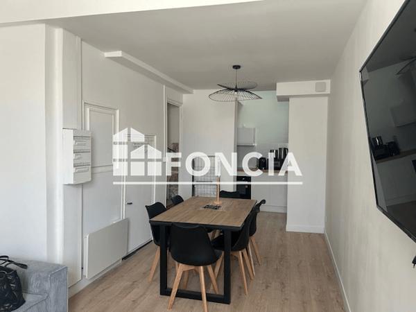 Location Maison 5 pièces 84.21 m² - 15 AVENUE DES MARTYRS DE LA RÉSISTANCE Niort 79000