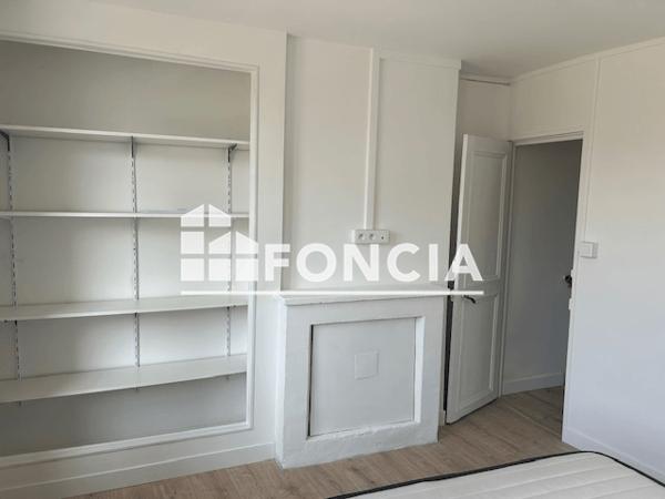 Location Maison 5 pièces 84.21 m² - 15 AVENUE DES MARTYRS DE LA RÉSISTANCE Niort 79000