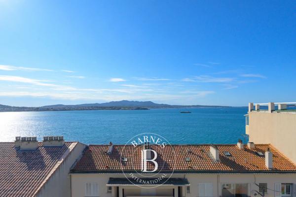Sanary-sur-Mer, Maison 5 Chambres -  135 m² à vendre