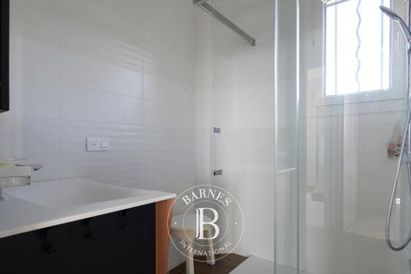 Sanary-sur-Mer, Maison 5 Chambres -  135 m² à vendre