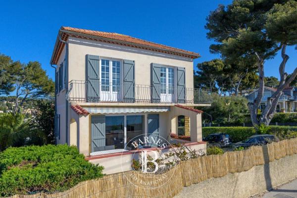 Sanary-sur-Mer, Maison 5 Chambres -  135 m² à vendre