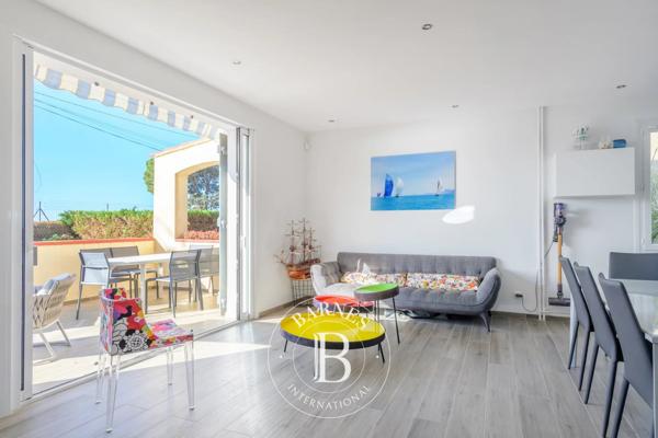 Sanary-sur-Mer, Maison 5 Chambres -  135 m² à vendre