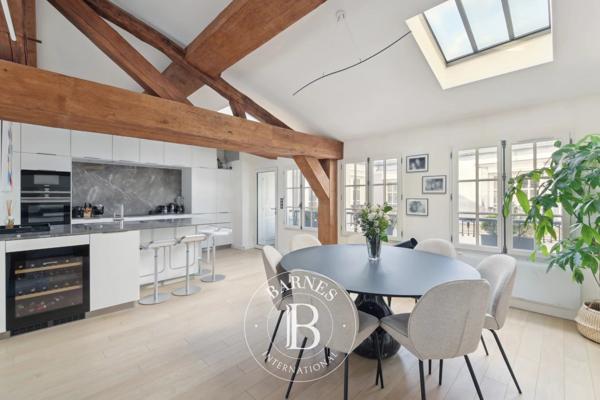 Paris 7ème, Appartement 2 Chambres -  94 m² à vendre