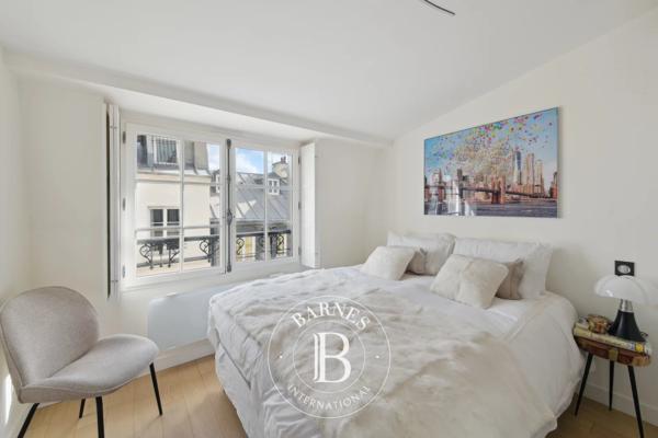Paris 7ème, Appartement 2 Chambres -  94 m² à vendre