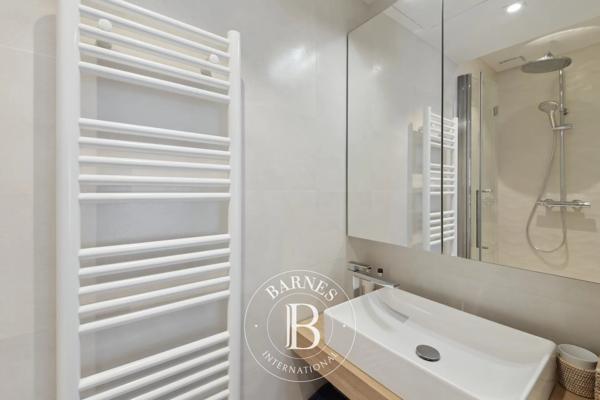 Paris 7ème, Appartement 2 Chambres -  94 m² à vendre