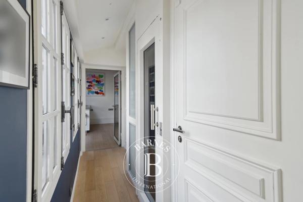Paris 7ème, Appartement 2 Chambres -  94 m² à vendre