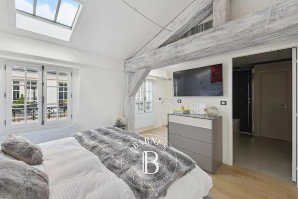 Paris 7ème, Appartement 2 Chambres -  94 m² à vendre
