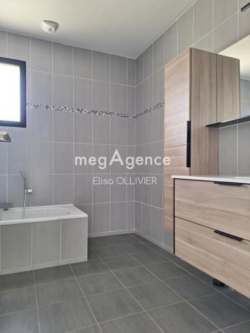 Maison à CHATELAUDREN PLOUAGAT, 22170 - 5 pièces 130m²