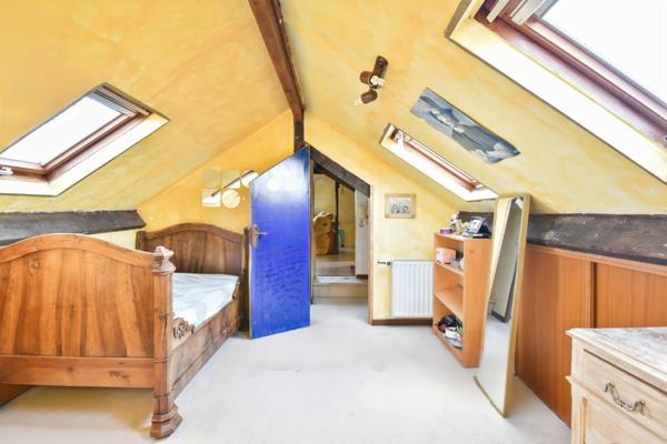 Maison familiale à vendre ANTONY (92), espaces généreux, verdure, calme, tout à pied