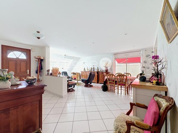 Maison 5 pièce(s) 3 chambre(s) 107.17 m²