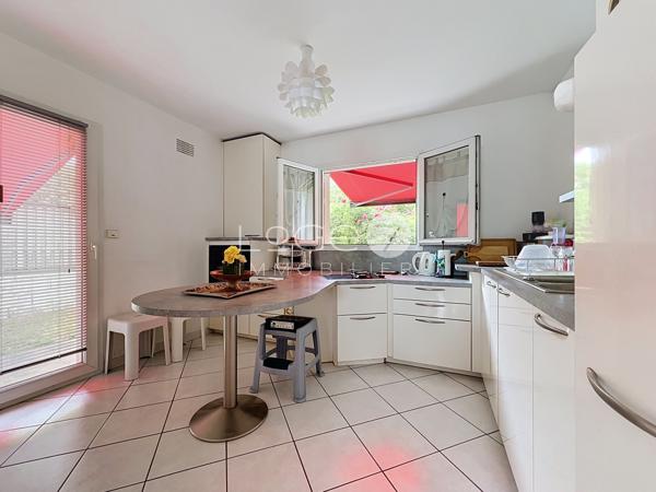 Maison 5 pièce(s) 3 chambre(s) 107.17 m²