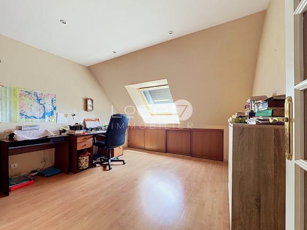 Maison 5 pièce(s) 3 chambre(s) 107.17 m²