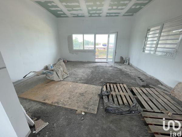 Location boutique/local commercial 67 m² Morne-à-l'Eau