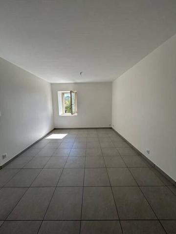 Appartement 2 pièces                                        - 43300 Siaugues-Sainte-Marie Réf : 12749
