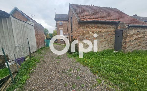 Maison à vendre    3 pièces •  Beautor