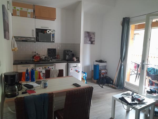 Appartement
                                                                                                                                                                                                                                                                                                                        2 pièce(s)                                                                                                                                                                                                          1 chambre(s)                                                                                                                                                                                                          30  m²