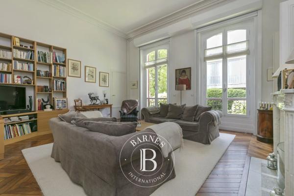 Saint-Germain-en-Laye, Appartement 2 Chambres -  148 m² à vendre
