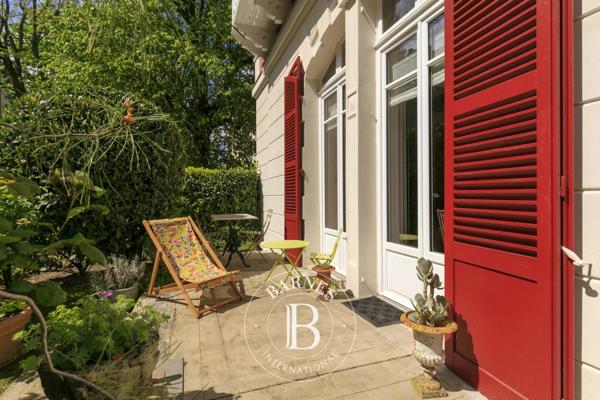 Saint-Germain-en-Laye, Appartement 2 Chambres -  148 m² à vendre