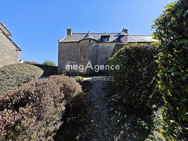 Maison à CRUGUEL, 56420 - 6 pièces 162m²