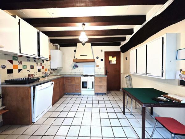 Maison à CRUGUEL, 56420 - 6 pièces 162m²