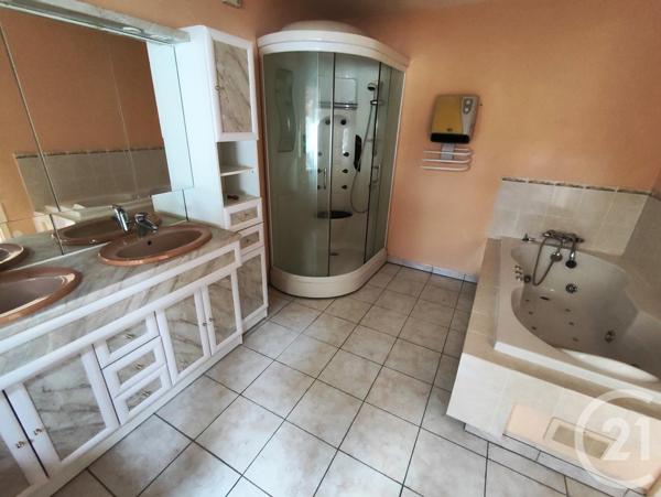 maison à vendre  20 pièces - 530 m2 BEAUMONT LE ROGER - 27