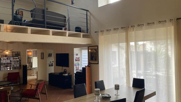 ÉCHIRÉ centre (79410)| MAISON 233 m2 EN PIERRE AVEC PISCINE